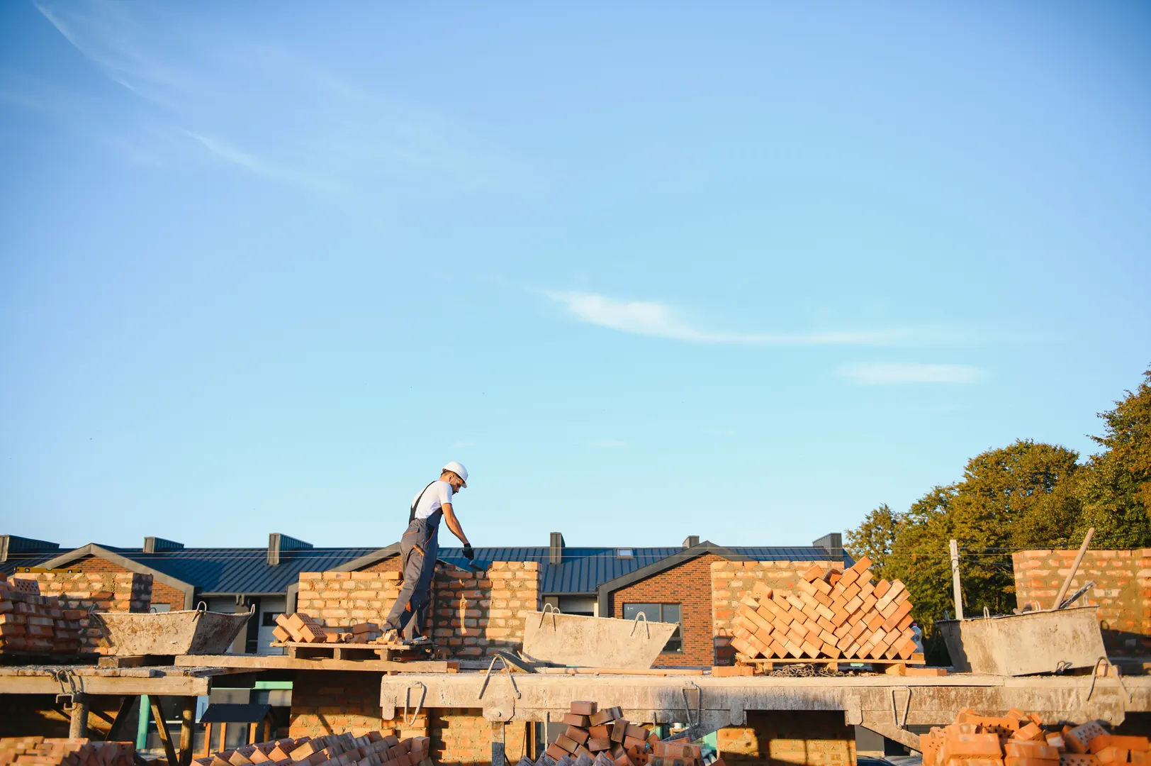 Construction works in Croatia with trade coordination and execution control